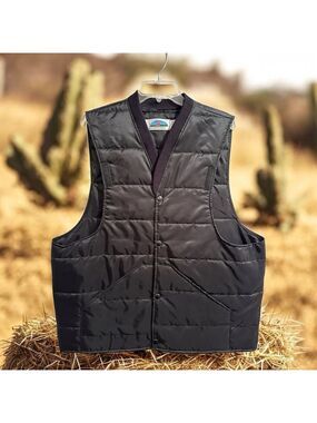 Gary Neese Outdoor World Winter Vest Men’s Large Black Lightweight Deep Pockets